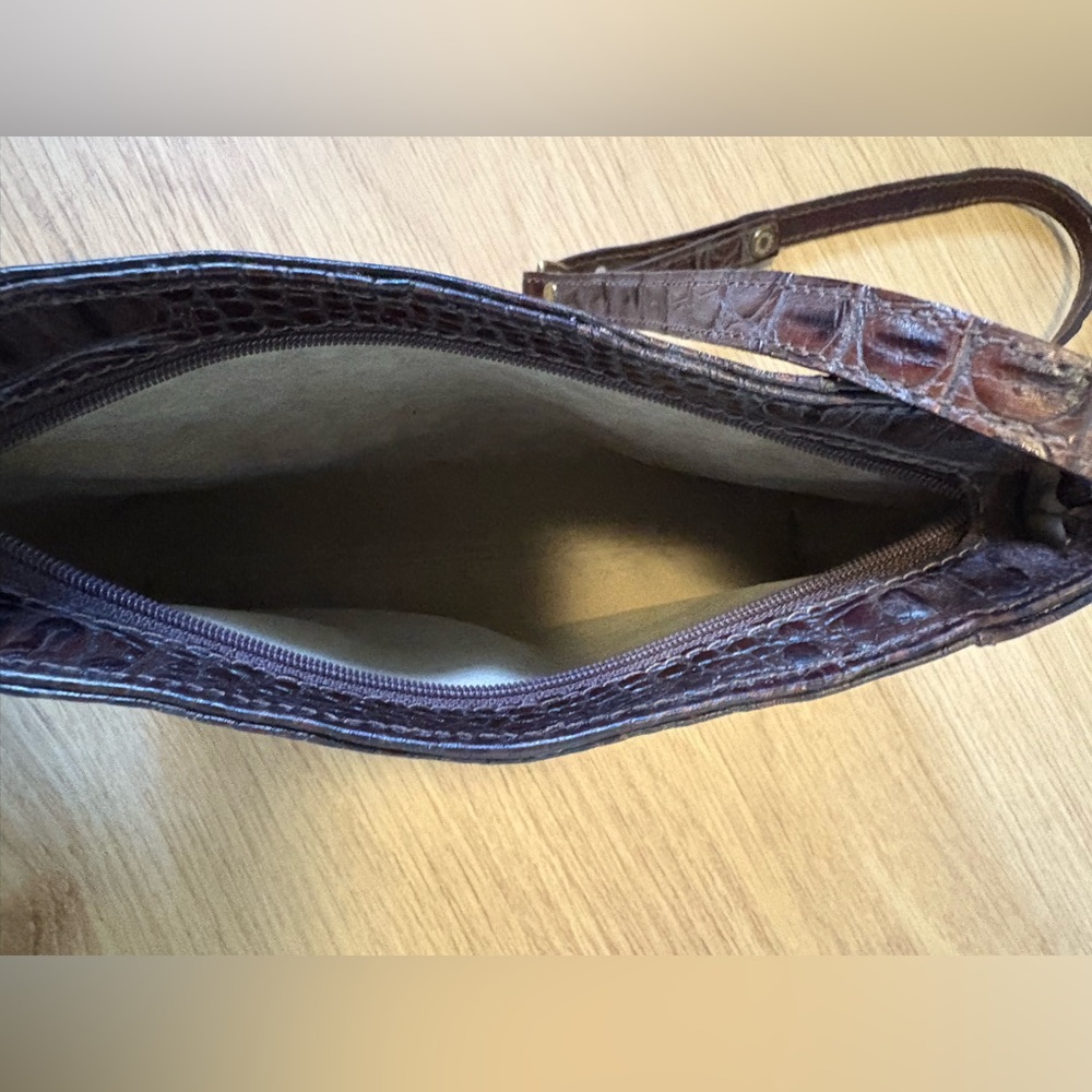 Brahmin Crossbody - Crocodile embossed dark brown leather handbag - Picture 4 of 6
